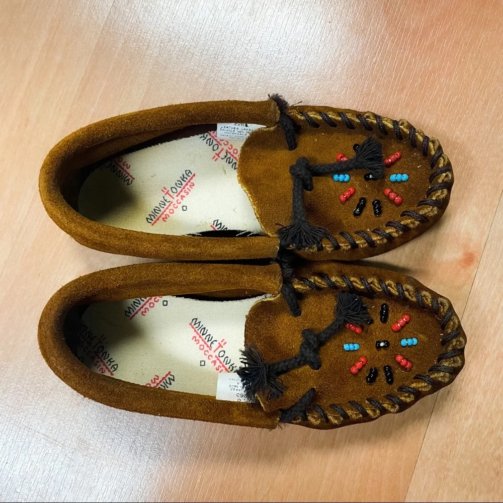 Minnetonka Brown Beaded Leather Moccasins Unisex Toddler Size 8